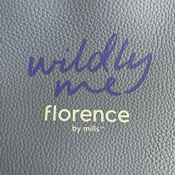 Wildly Me Florence by Mills Makeup Bag - Picture 2 of 4